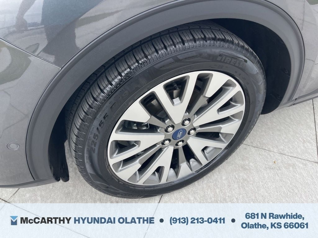 2020 Ford Escape Hybrid Titanium