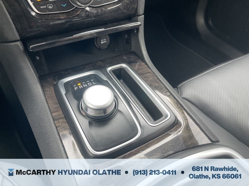 2022 Chrysler 300 Touring