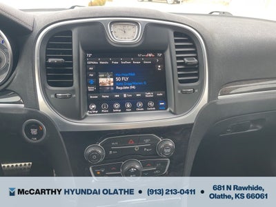 2022 Chrysler 300 Touring