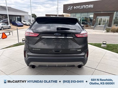 2020 Ford Edge Titanium