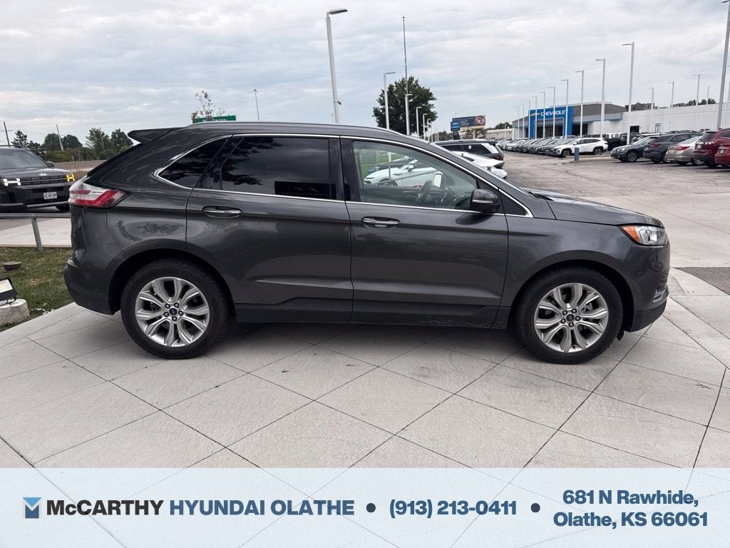 2020 Ford Edge Titanium