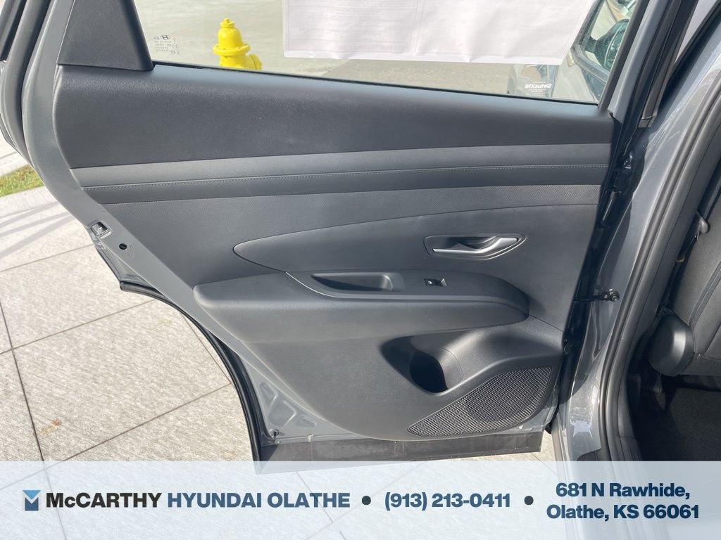 2026 Hyundai TUCSON SE