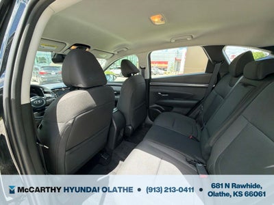 2023 Hyundai TUCSON SE