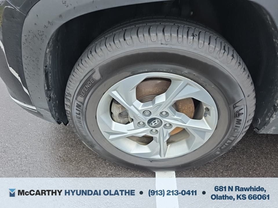 2023 Hyundai TUCSON SE