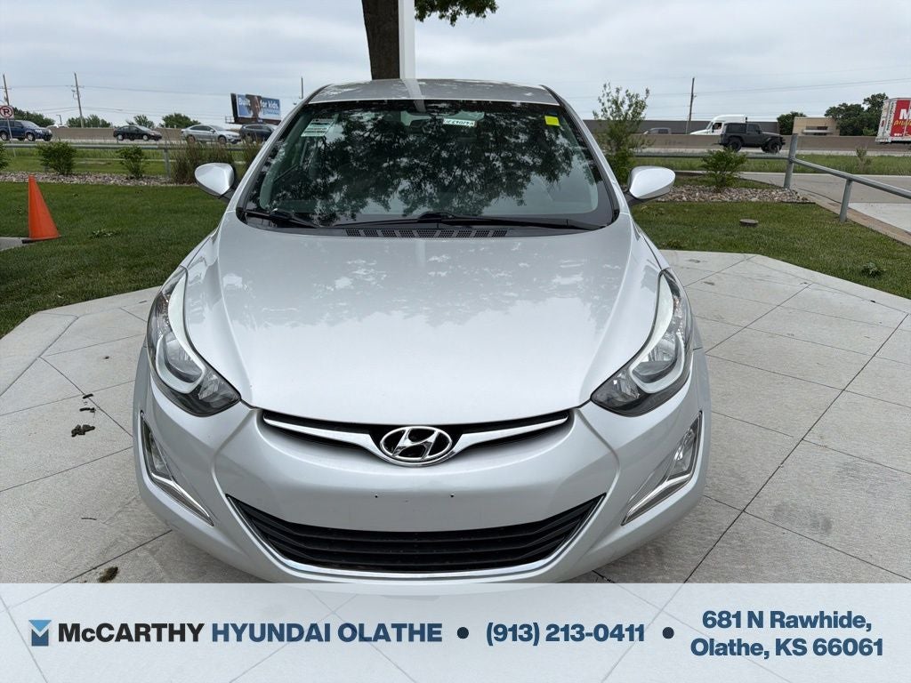 2015 Hyundai ELANTRA SE