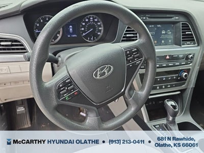2016 Hyundai SONATA SE