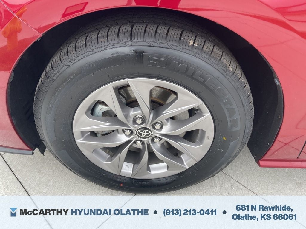 2021 Toyota Sienna XLE 8 Passenger