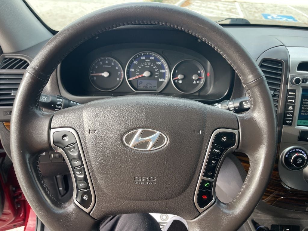 2012 Hyundai SANTA FE SE