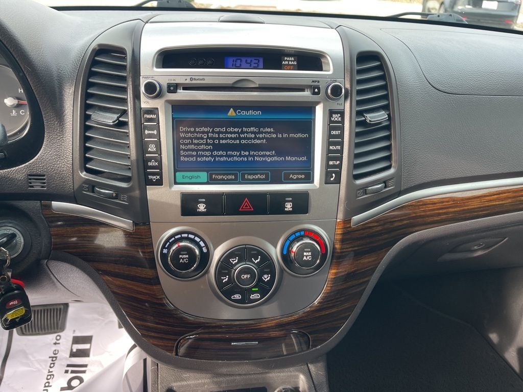 2012 Hyundai SANTA FE SE