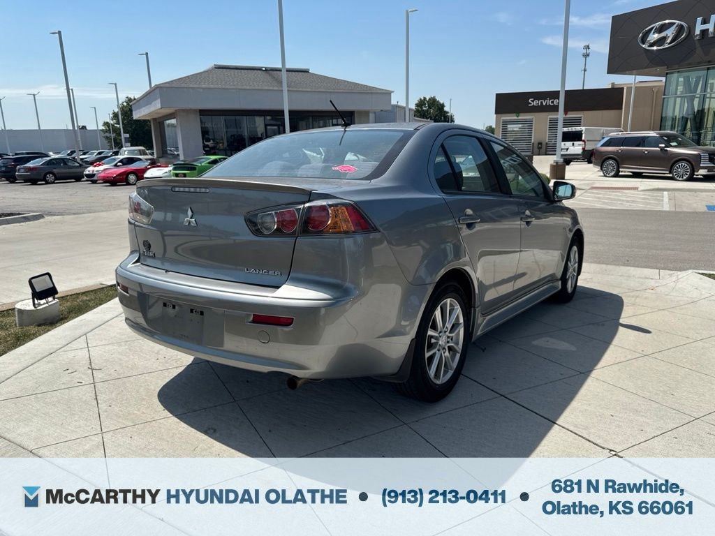 2016 Mitsubishi Lancer ES