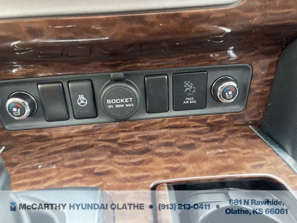 2017 Nissan Armada Platinum
