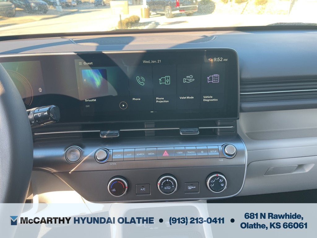 2026 Hyundai KONA SE