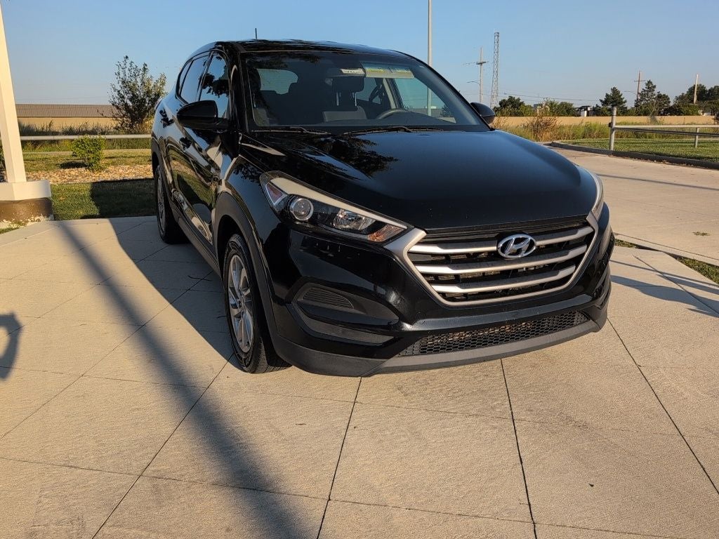 2017 Hyundai TUCSON SE