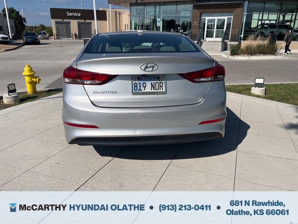 2017 Hyundai ELANTRA SE