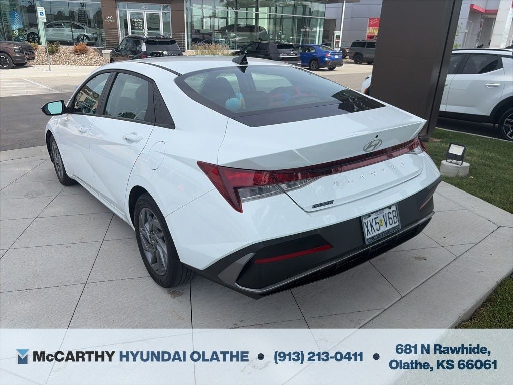 2024 Hyundai ELANTRA SEL