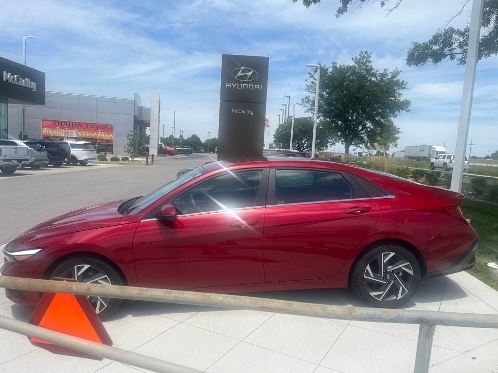2024 Hyundai ELANTRA HYBRID Limited
