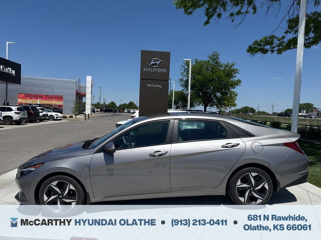 2023 Hyundai ELANTRA SEL