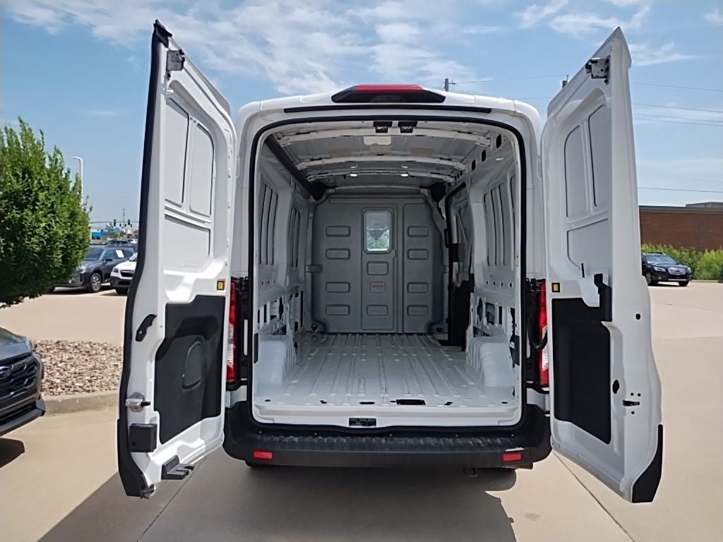 2025 Ford Transit-250 Base AWD