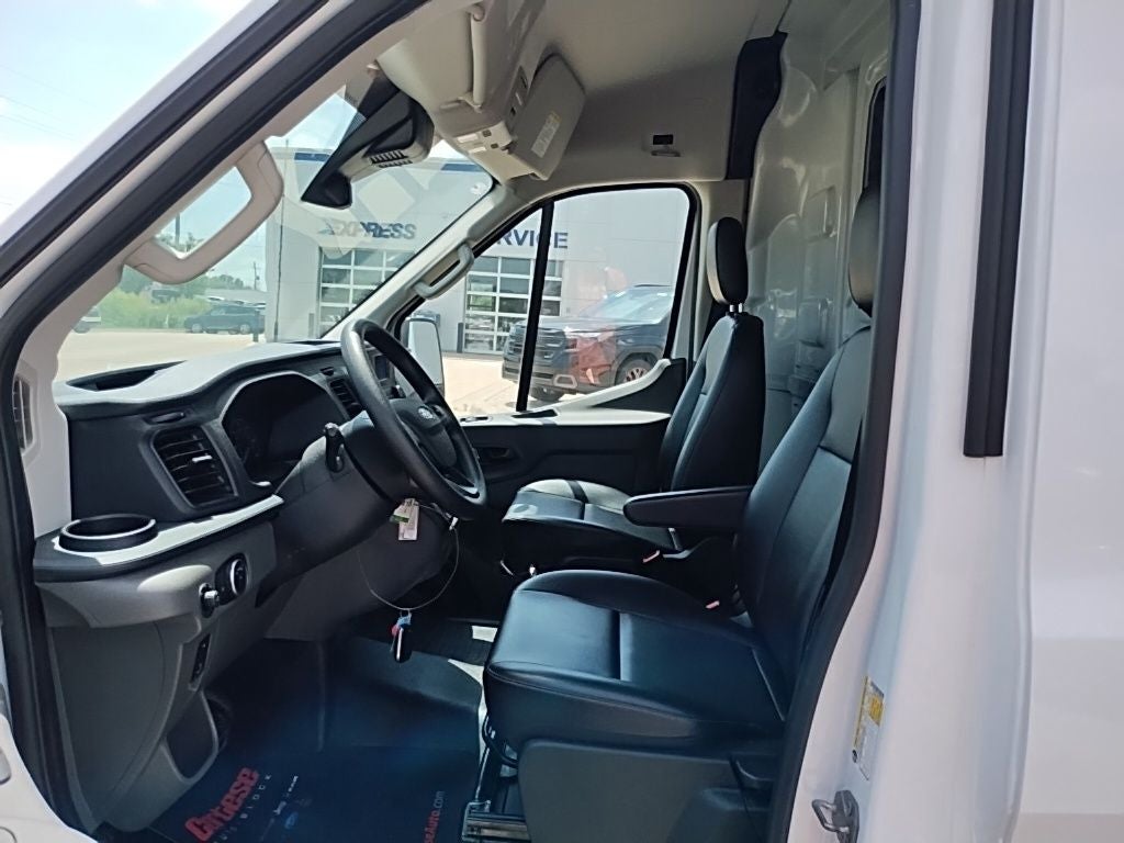 2025 Ford Transit-250 Base AWD