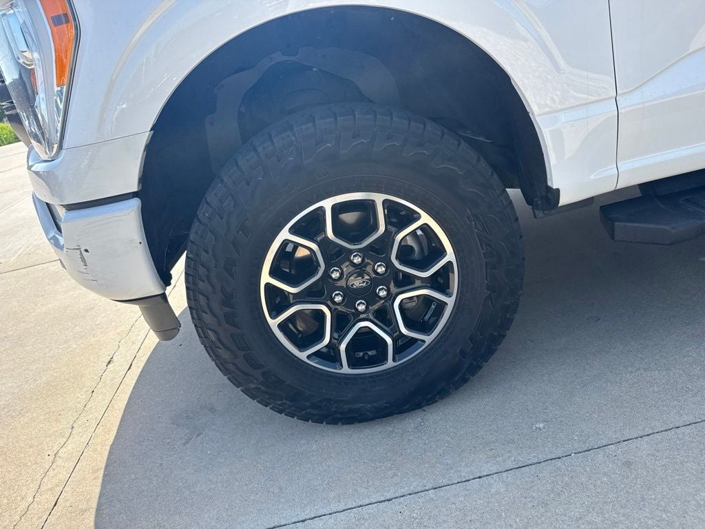 2021 Ford F-150 XLT 302A