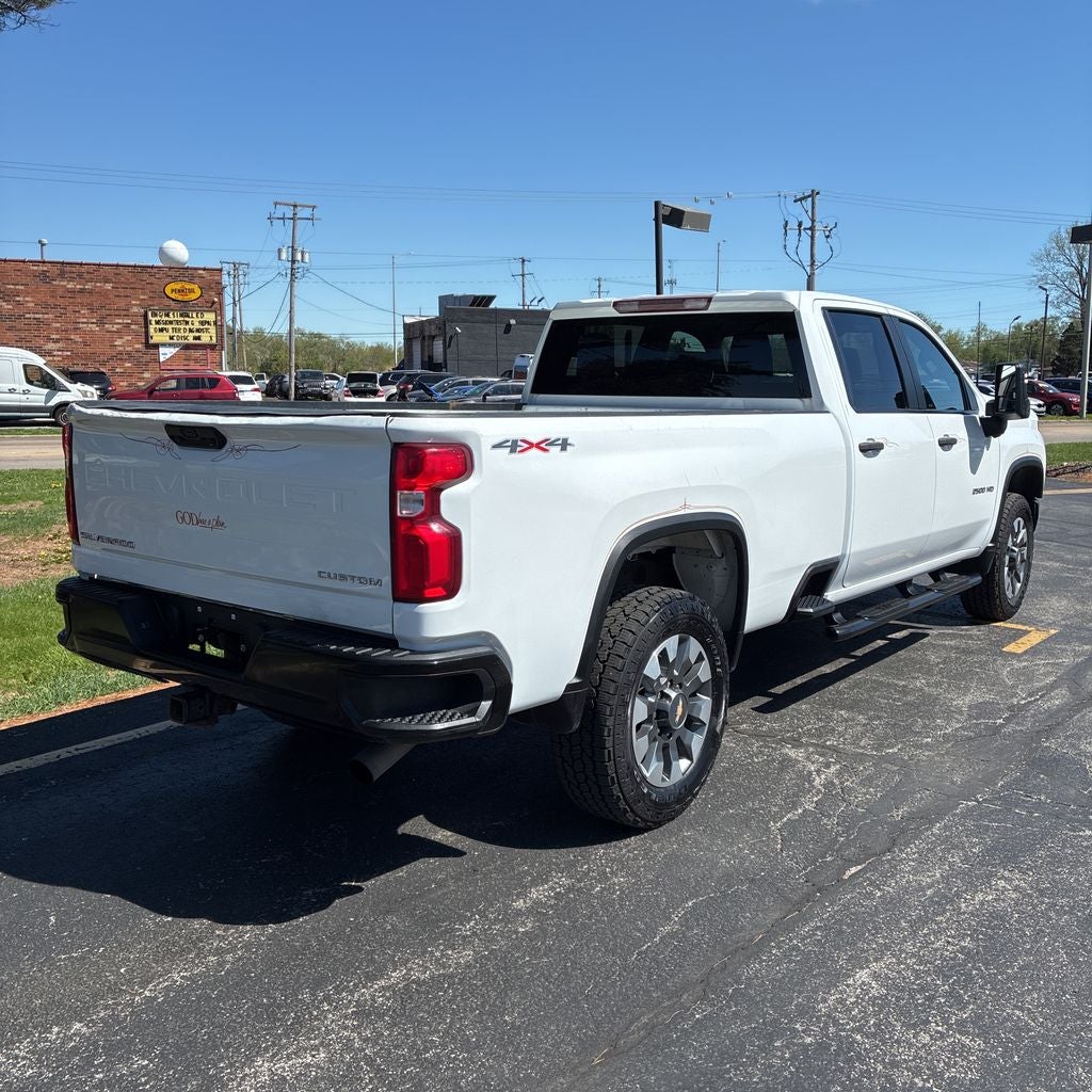 2021 Chevrolet Silverado 2500HD Custom