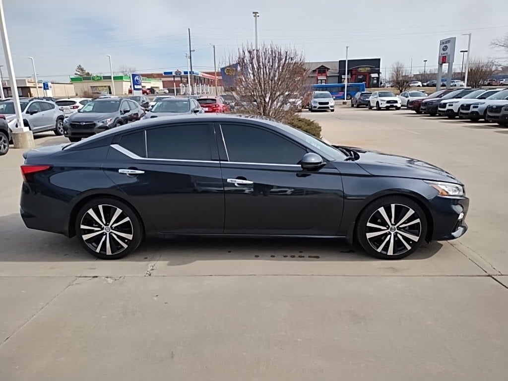2019 Nissan Altima 2.0 Platinum