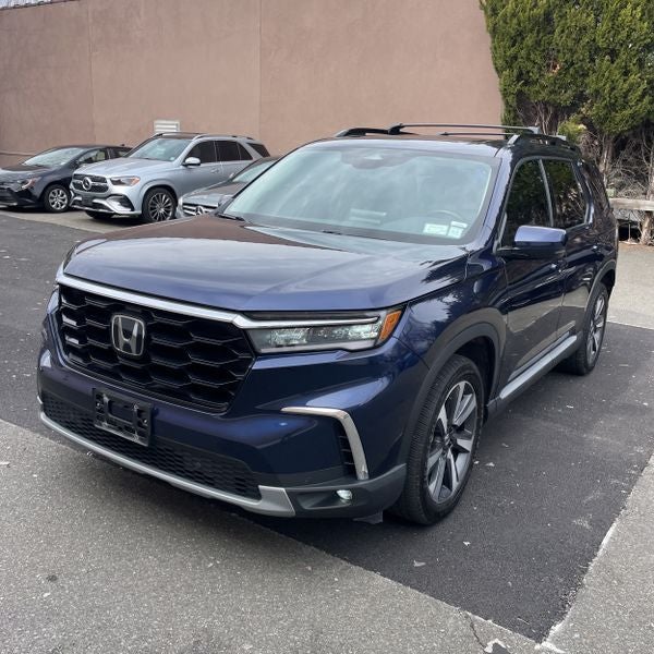 2023 Honda Pilot Touring