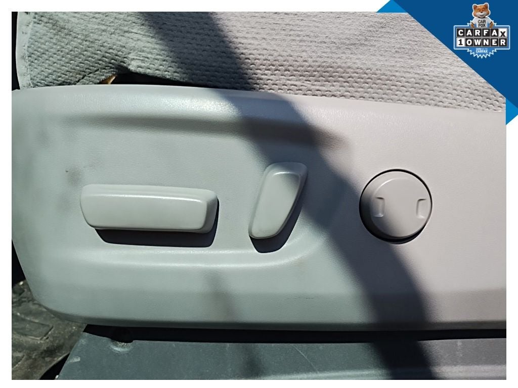 2018 Toyota Sienna LE 7 Passenger