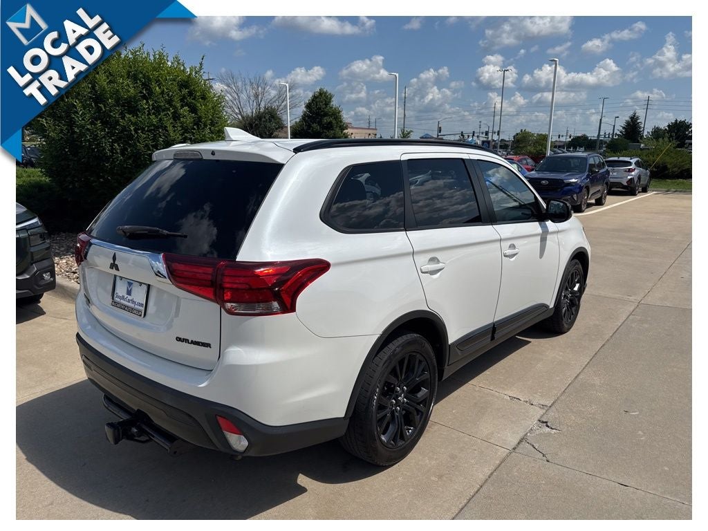 2019 Mitsubishi Outlander LE