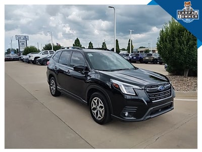2024 Subaru Forester Premium