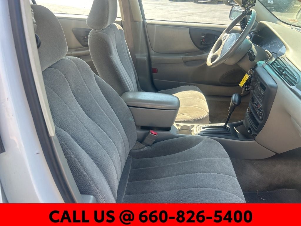 2003 Chevrolet Malibu Base