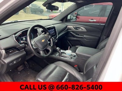 2023 Chevrolet Traverse LT Leather