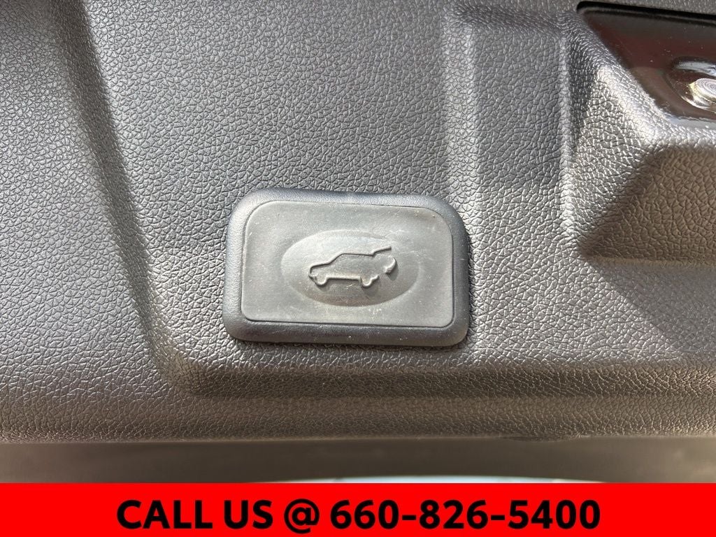 2017 Chevrolet Traverse 2LT 2LT