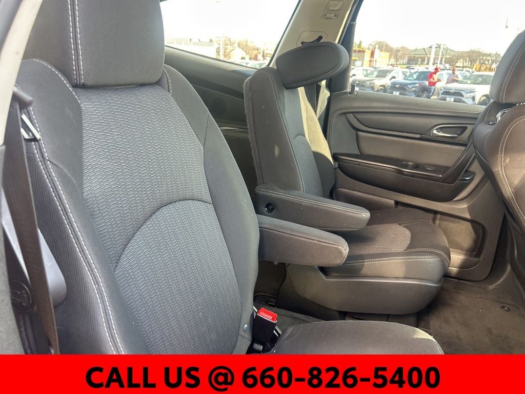 2017 Chevrolet Traverse 2LT 2LT