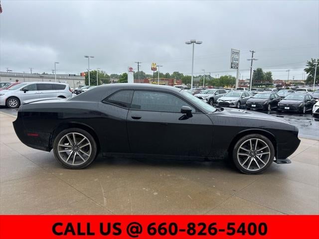 2014 Dodge Challenger SXT