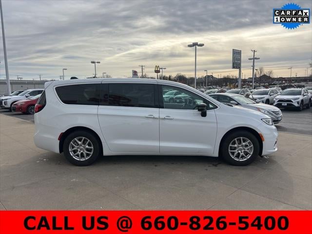 2024 Chrysler Pacifica Touring L