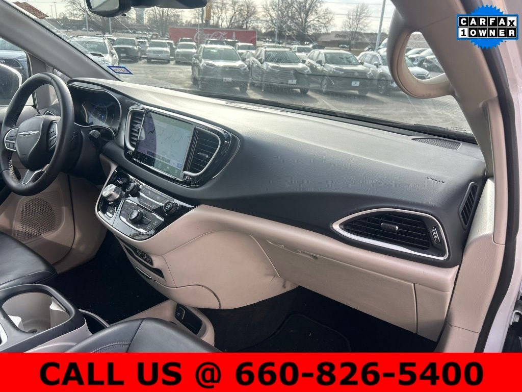 2023 Chrysler Pacifica Touring L