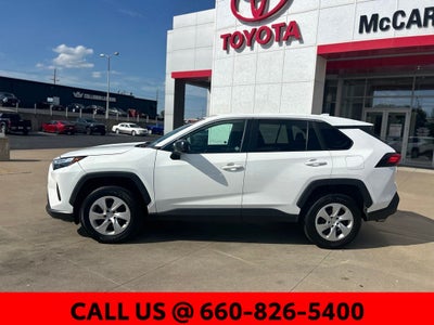 2025 Toyota RAV4 LE