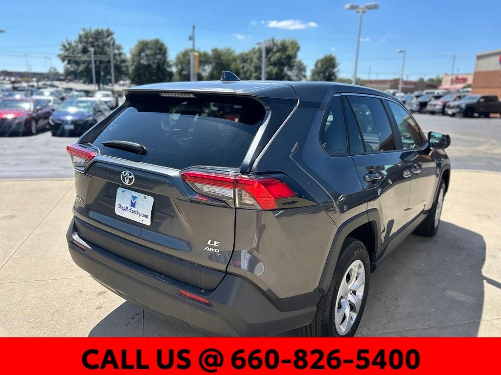 2025 Toyota RAV4 LE