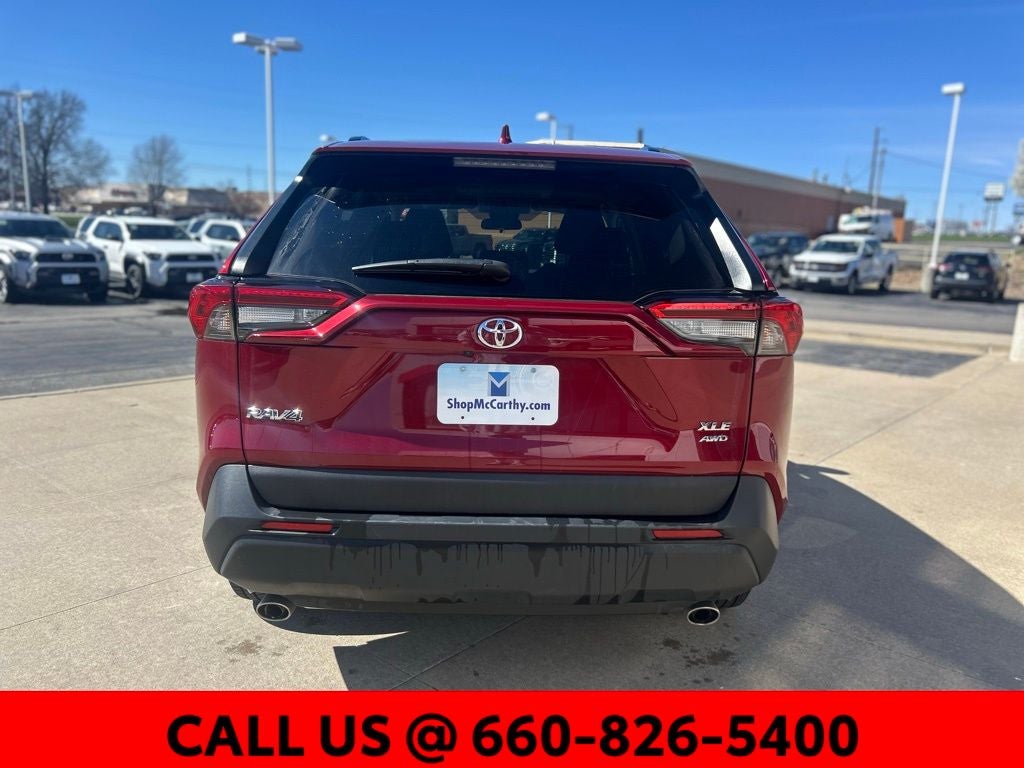 2025 Toyota RAV4 XLE