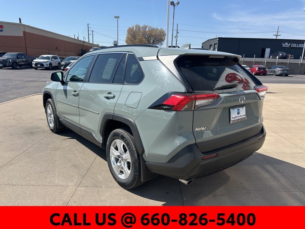 2021 Toyota RAV4 XLE