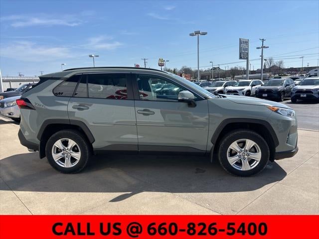 2021 Toyota RAV4 XLE