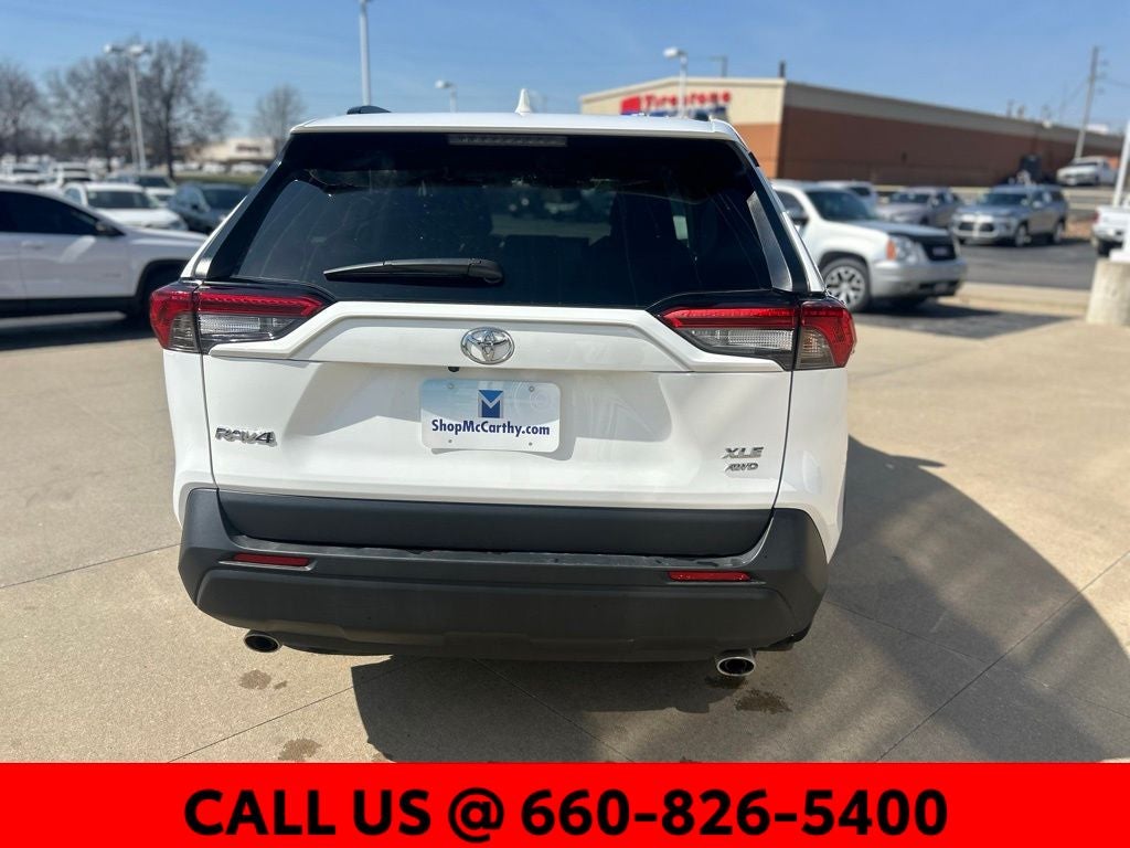 2025 Toyota RAV4 XLE