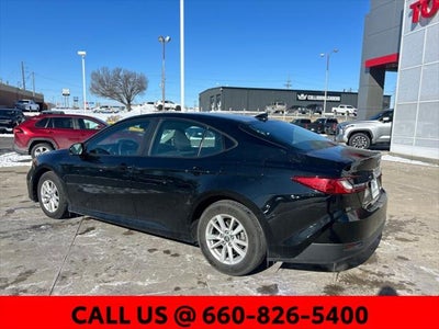 2025 Toyota Camry LE