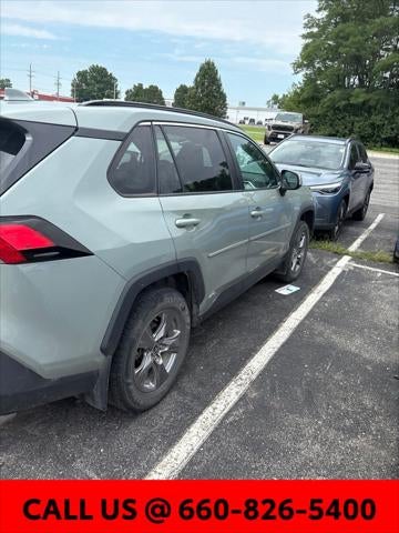 2022 Toyota RAV4 Hybrid XLE