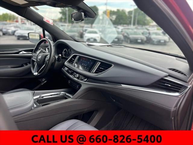 2023 Buick Enclave Essence