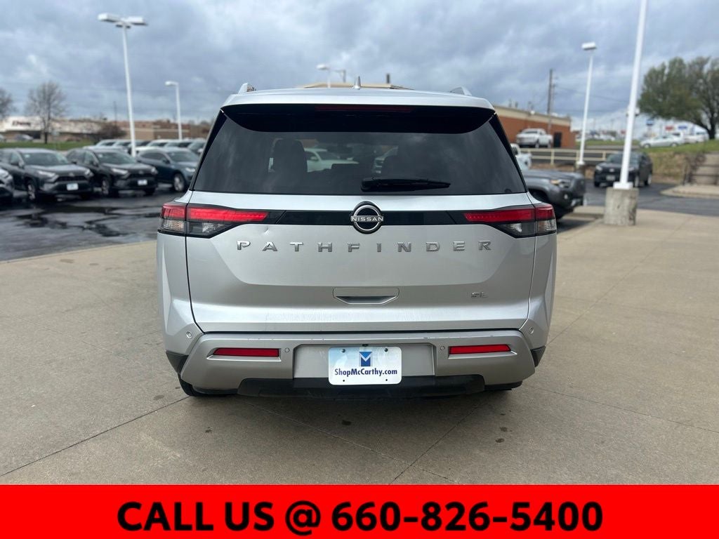 2025 Nissan Pathfinder SL