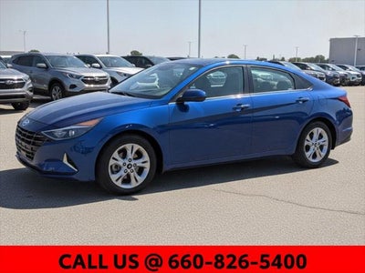 2021 Hyundai ELANTRA SE