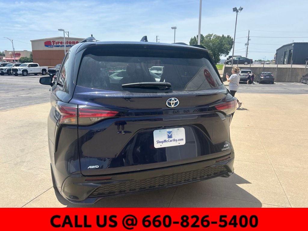 2023 Toyota Sienna XSE 8 Passenger