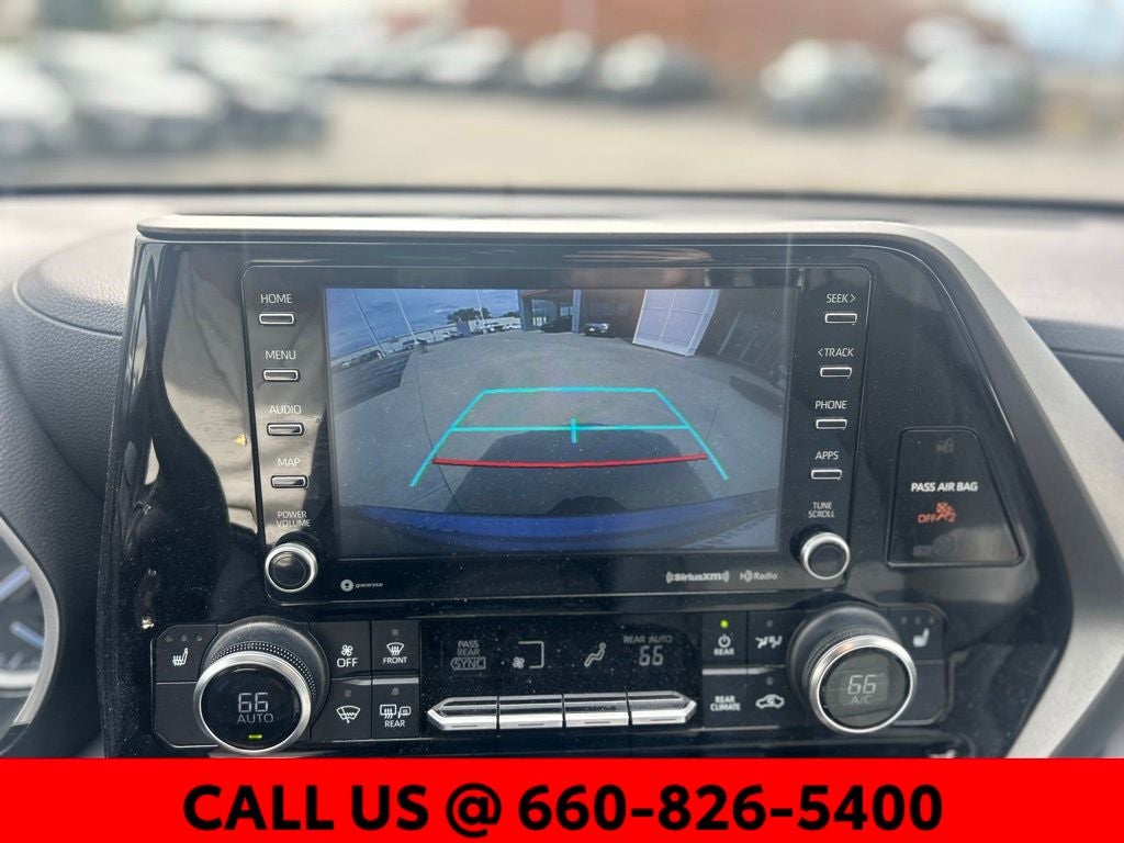 2022 Toyota Highlander Hybrid XLE